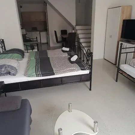 Ela 2 3 Apartment